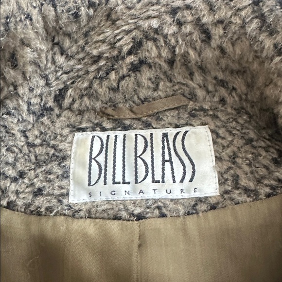 Bill Blass - Picture 6 of 7